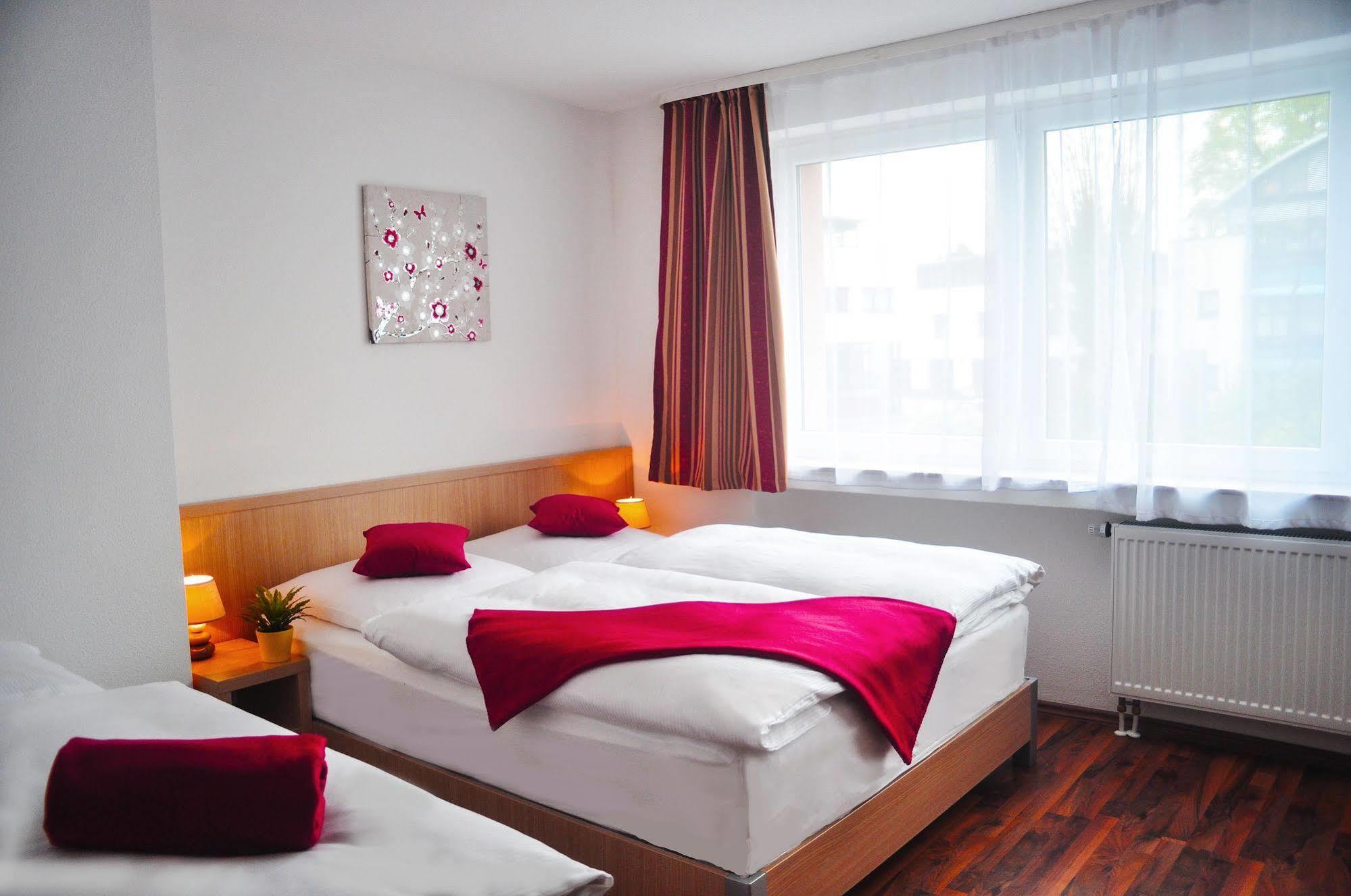 Hotel Platinium Aachen Exterior foto